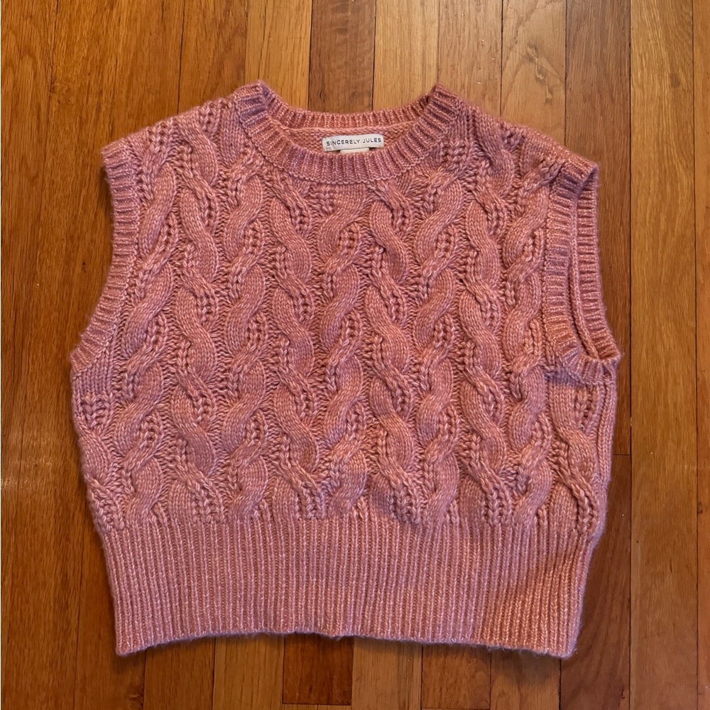 Sweater Vest